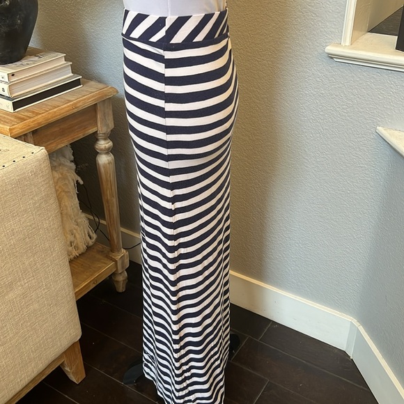 Lilly Pulitzer Sailboat Striped Maxi Skirt Size XS - Picture 5 of 8